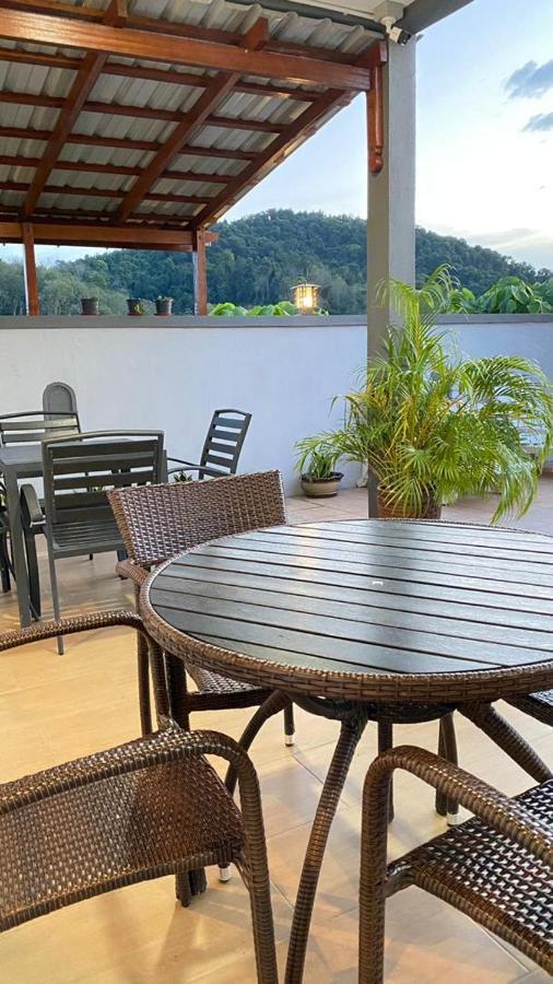 Norshah Village Resort Pantai Cenang (Langkawi) Exterior foto